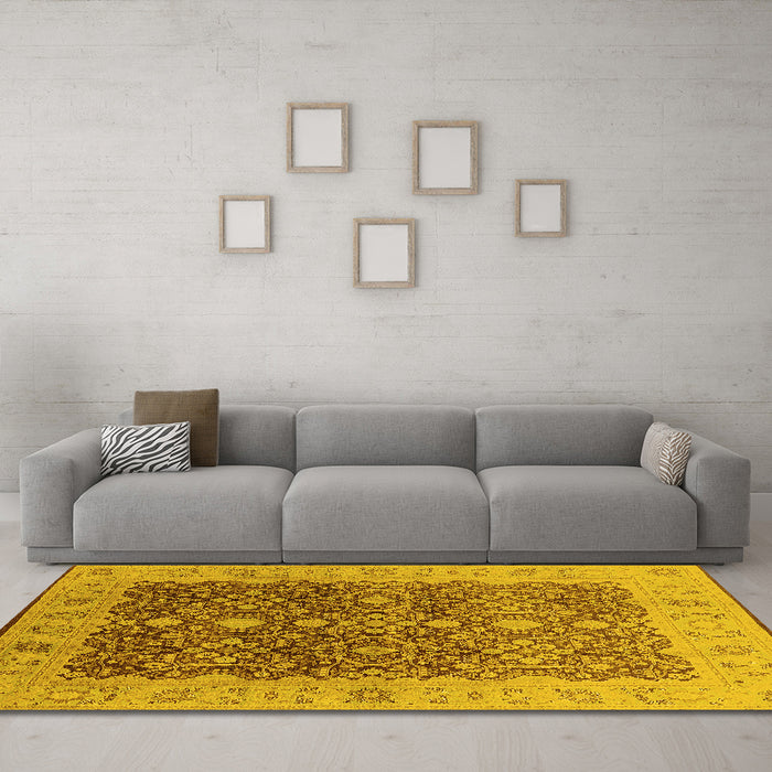 Machine Washable Oriental Yellow Industrial Rug in a Living Room, wshurb3233yw