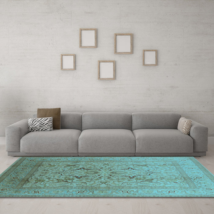 Machine Washable Oriental Light Blue Industrial Rug in a Living Room, wshurb3235lblu