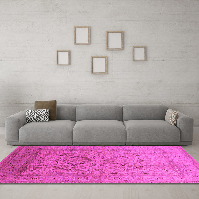 Machine Washable Oriental Pink Industrial Rug in a Living Room, wshurb3235pnk