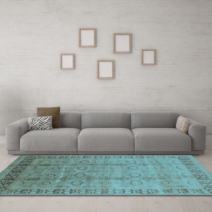 Machine Washable Oriental Light Blue Industrial Rug in a Living Room, wshurb3238lblu