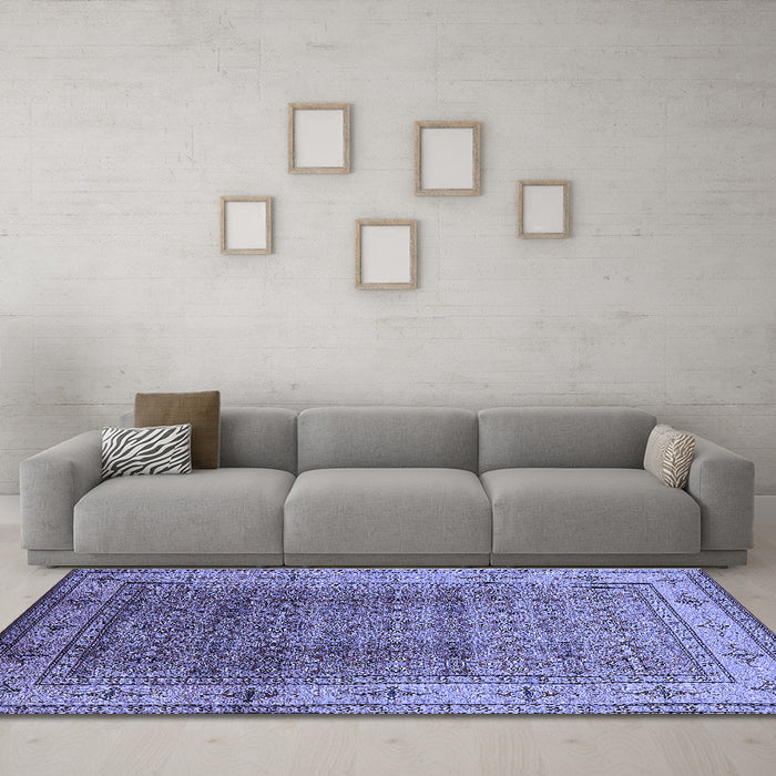 Machine Washable Oriental Blue Industrial Rug in a Living Room, wshurb3240blu