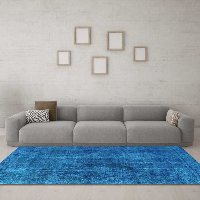 Machine Washable Oriental Light Blue Industrial Rug in a Living Room, wshurb3242lblu