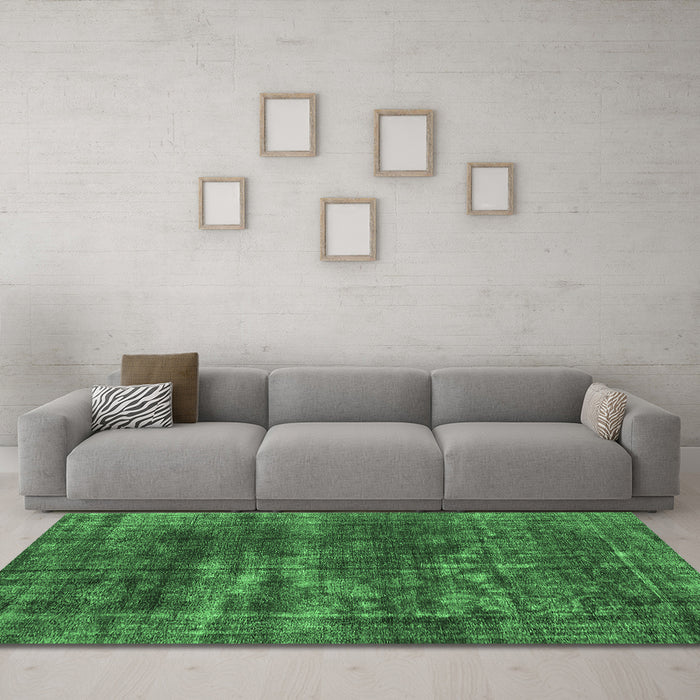 Machine Washable Oriental Emerald Green Industrial Area Rugs in a Living Room,, wshurb3249emgrn