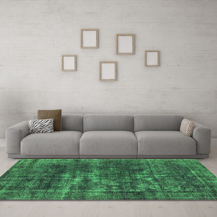 Machine Washable Oriental Green Industrial Area Rugs in a Living Room,, wshurb3249grn