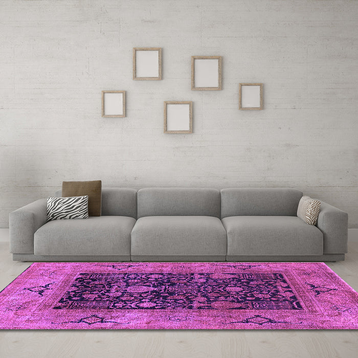 Machine Washable Oriental Purple Industrial Area Rugs in a Living Room, wshurb3255pur