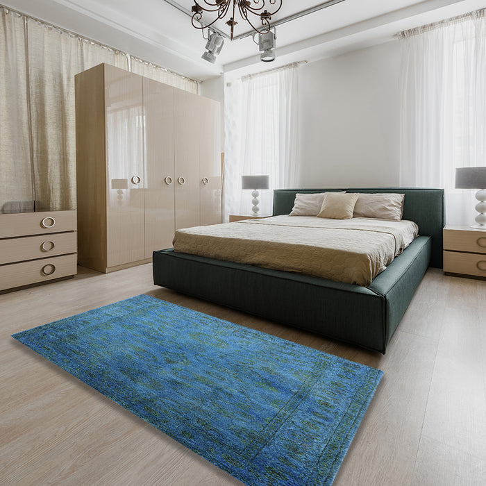 Machine Washable Industrial Modern Blue Ivy Blue Rug in a Bedroom, wshurb3257