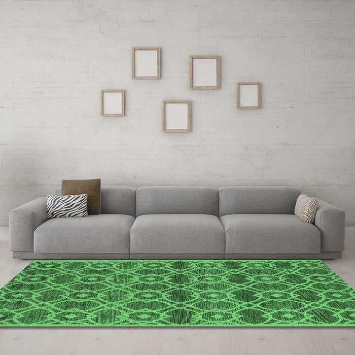 Machine Washable Oriental Emerald Green Industrial Area Rugs in a Living Room,, wshurb452emgrn