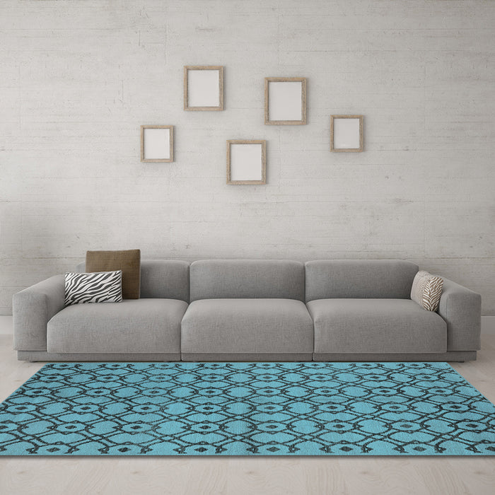 Machine Washable Oriental Light Blue Industrial Rug in a Living Room, wshurb455lblu
