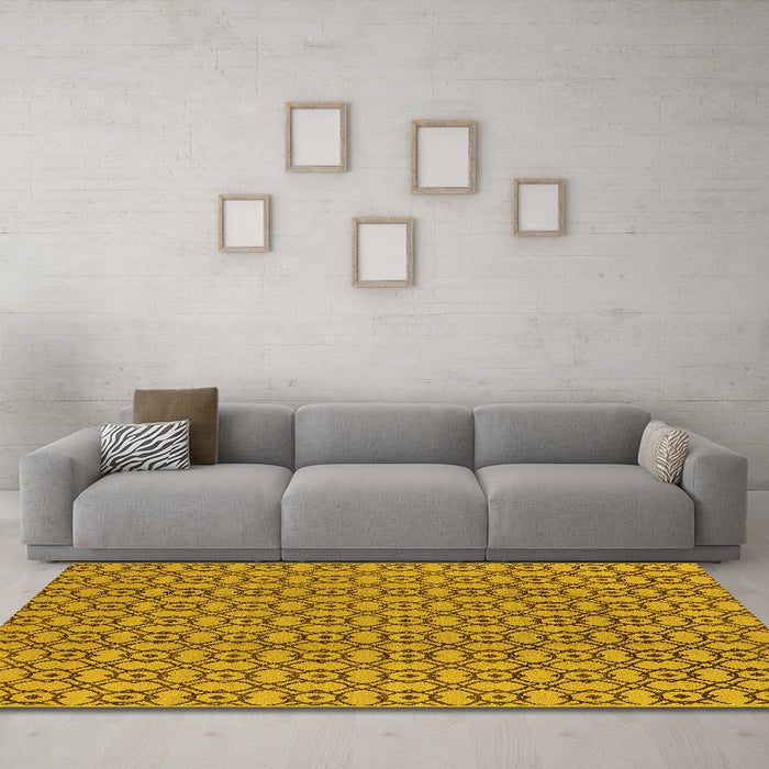 Machine Washable Oriental Yellow Industrial Rug in a Living Room, wshurb457yw
