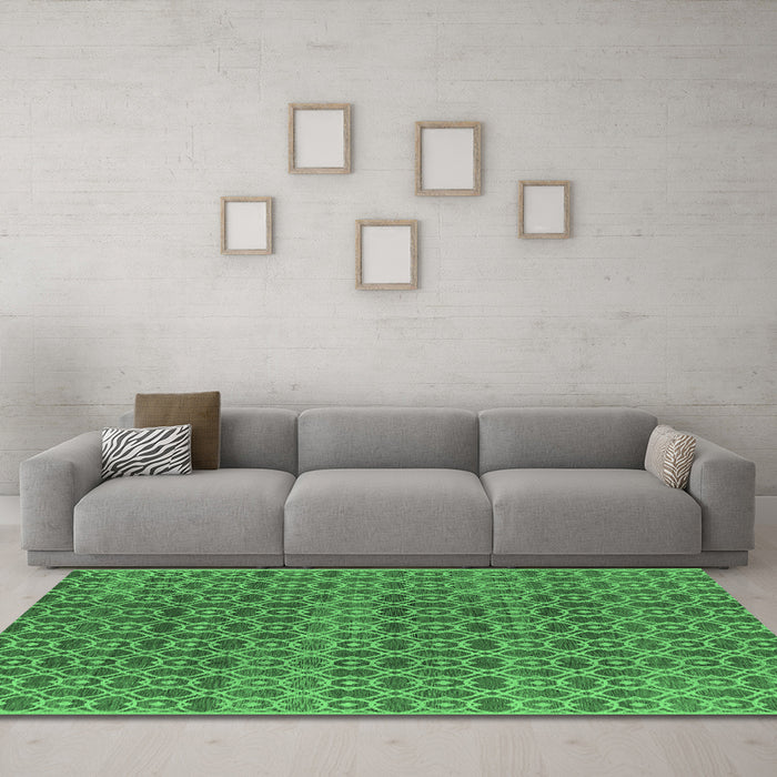 Machine Washable Oriental Emerald Green Industrial Area Rugs in a Living Room,, wshurb459emgrn
