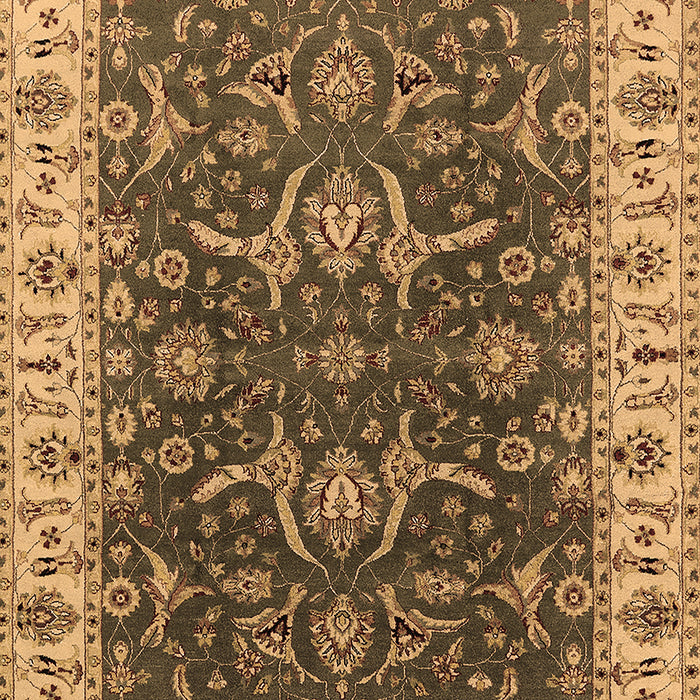Machine Washable Oriental Brown Traditional Rug, wshurb462brn