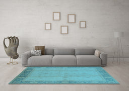 Machine Washable Oriental Light Blue Traditional Rug in a Living Room, wshurb470lblu
