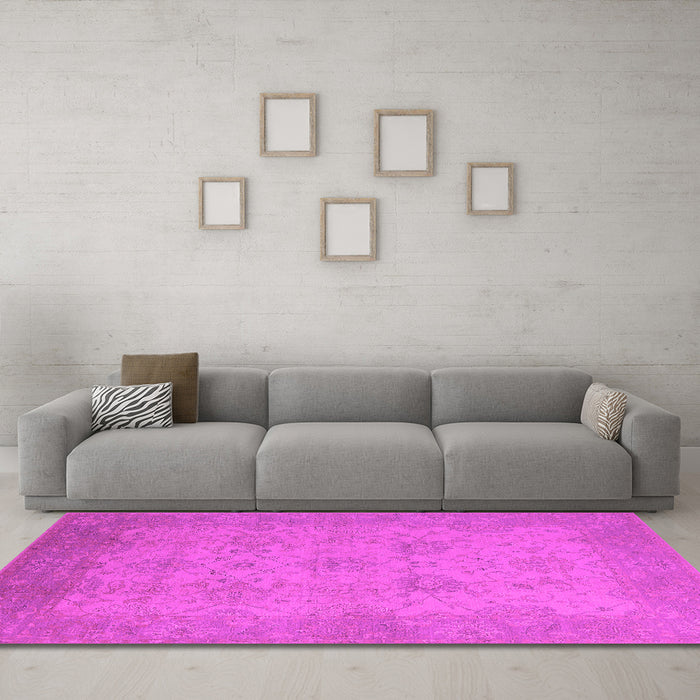 Machine Washable Oriental Pink Industrial Rug in a Living Room, wshurb471pnk