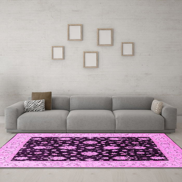 Machine Washable Oriental Pink Traditional Rug in a Living Room, wshurb475pnk