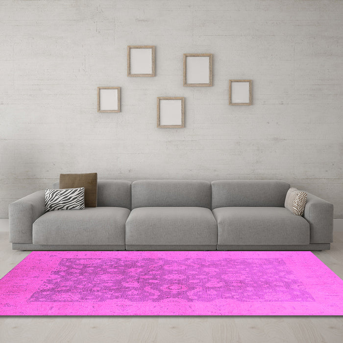 Machine Washable Oriental Pink Traditional Rug in a Living Room, wshurb477pnk