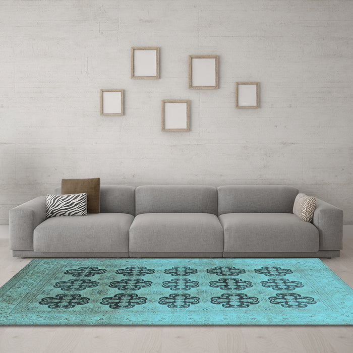Machine Washable Oriental Light Blue Traditional Rug in a Living Room, wshurb478lblu