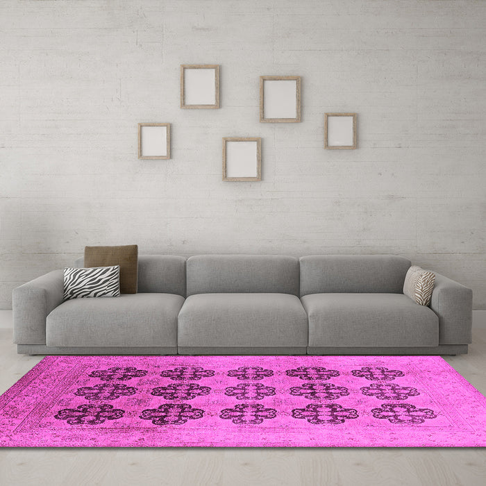 Machine Washable Oriental Pink Traditional Rug in a Living Room, wshurb478pnk