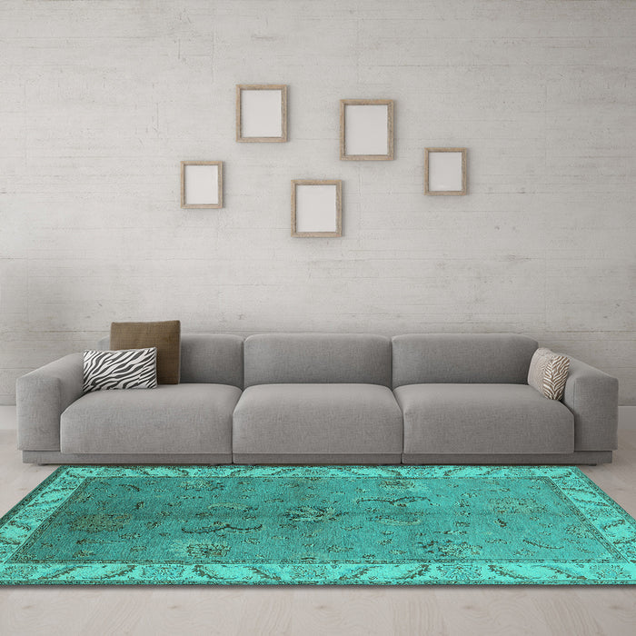 Machine Washable Oriental Turquoise Traditional Area Rugs in a Living Room,, wshurb482turq