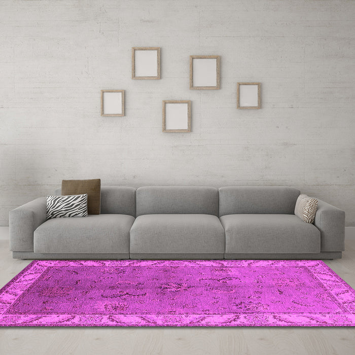Machine Washable Oriental Pink Traditional Rug in a Living Room, wshurb482pnk