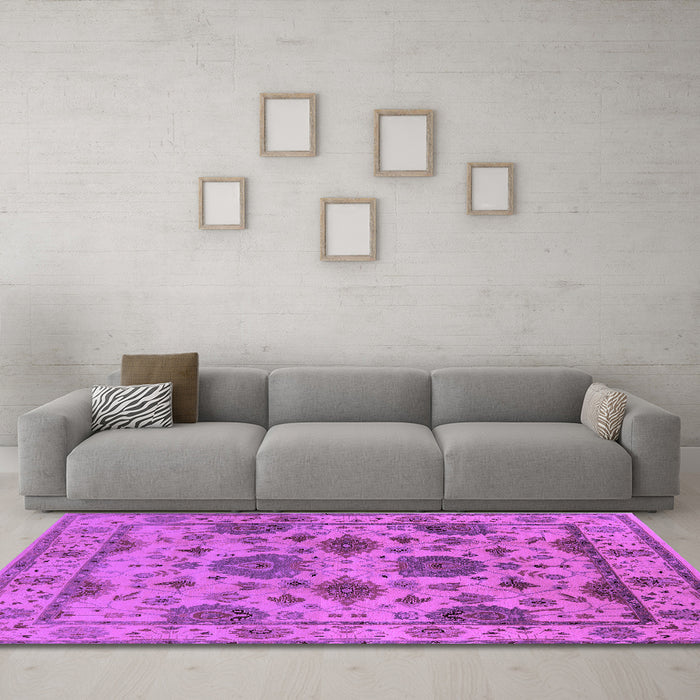 Machine Washable Oriental Purple Traditional Area Rugs in a Living Room, wshurb484pur