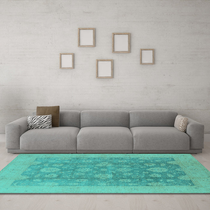 Machine Washable Oriental Turquoise Traditional Area Rugs in a Living Room,, wshurb489turq