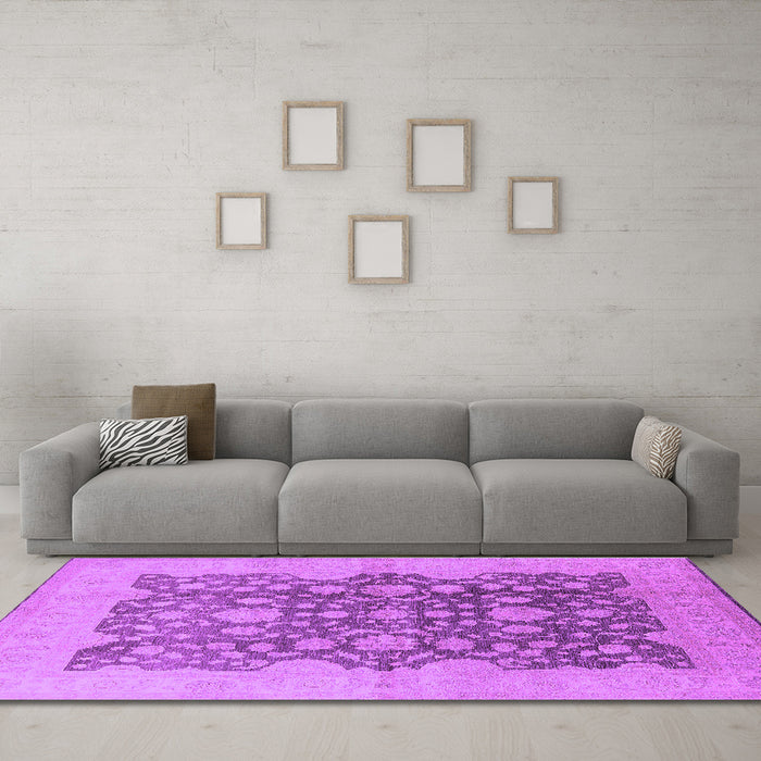 Machine Washable Oriental Purple Traditional Area Rugs in a Living Room, wshurb491pur