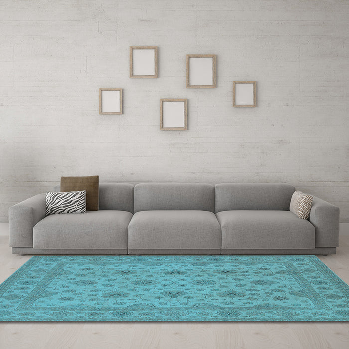 Machine Washable Oriental Light Blue Traditional Rug in a Living Room, wshurb492lblu