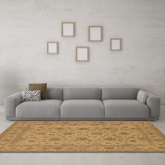Machine Washable Oriental Brown Traditional Rug in a Living Room,, wshurb492brn