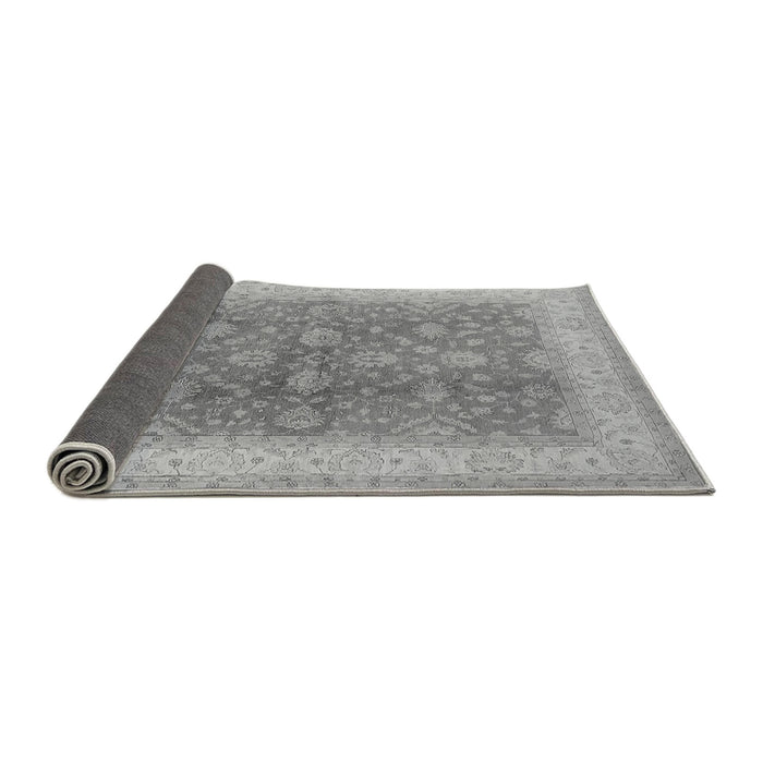 Sideview of Oriental Gray Traditional Rug, urb496gry