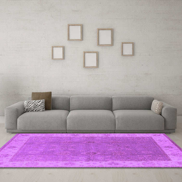 Machine Washable Oriental Purple Traditional Area Rugs in a Living Room, wshurb497pur