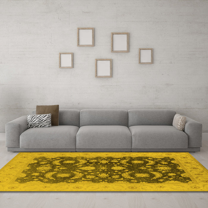 Machine Washable Oriental Yellow Traditional Rug in a Living Room, wshurb499yw