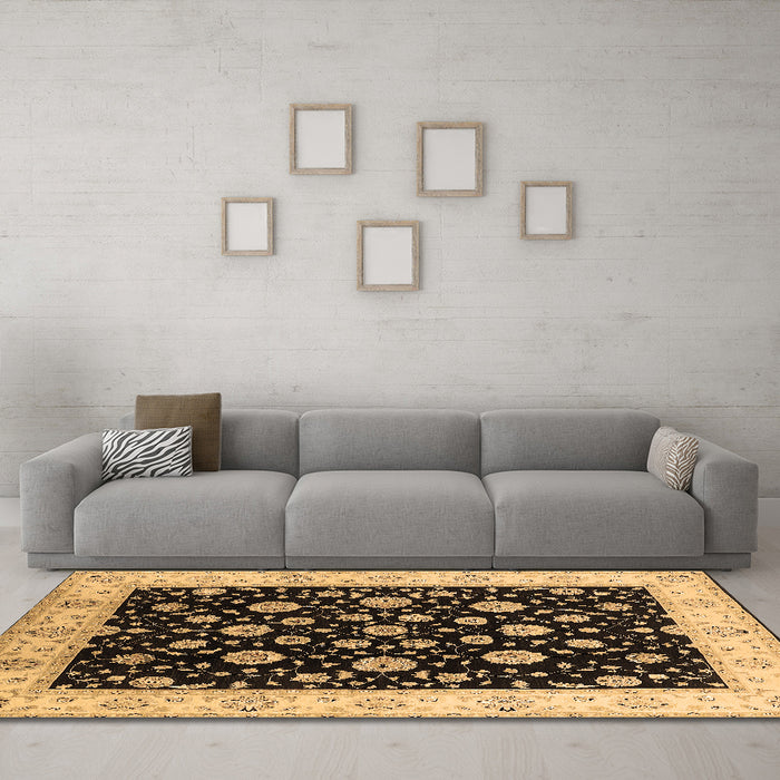 Machine Washable Oriental Brown Traditional Rug in a Living Room,, wshurb500brn