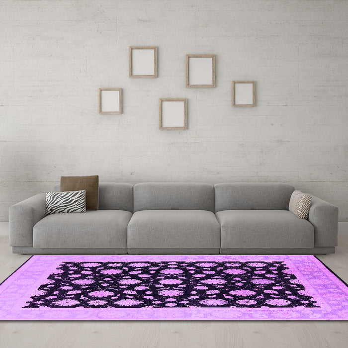Machine Washable Oriental Purple Traditional Area Rugs in a Living Room, wshurb503pur