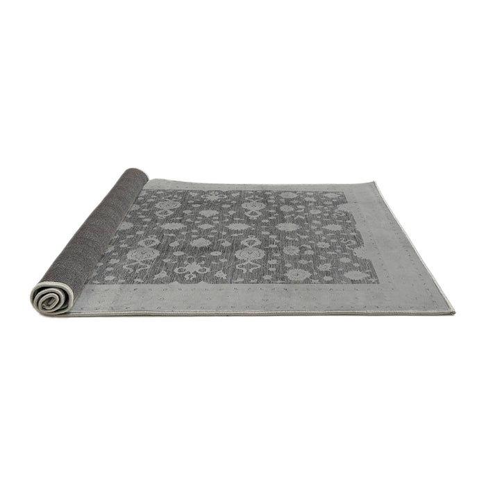 Sideview of Oriental Gray Traditional Rug, urb505gry