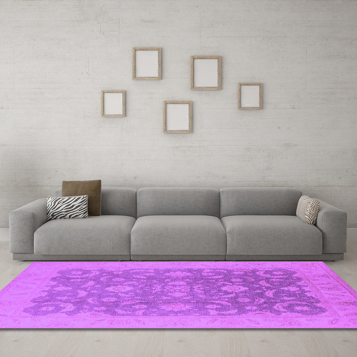 Machine Washable Oriental Purple Industrial Area Rugs in a Living Room, wshurb509pur
