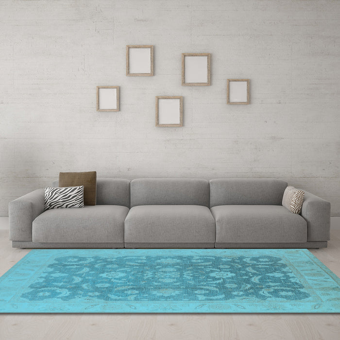 Machine Washable Oriental Light Blue Industrial Rug in a Living Room, wshurb509lblu
