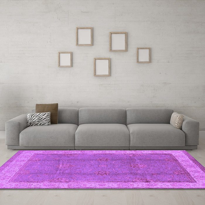 Machine Washable Oriental Purple Traditional Area Rugs in a Living Room, wshurb510pur