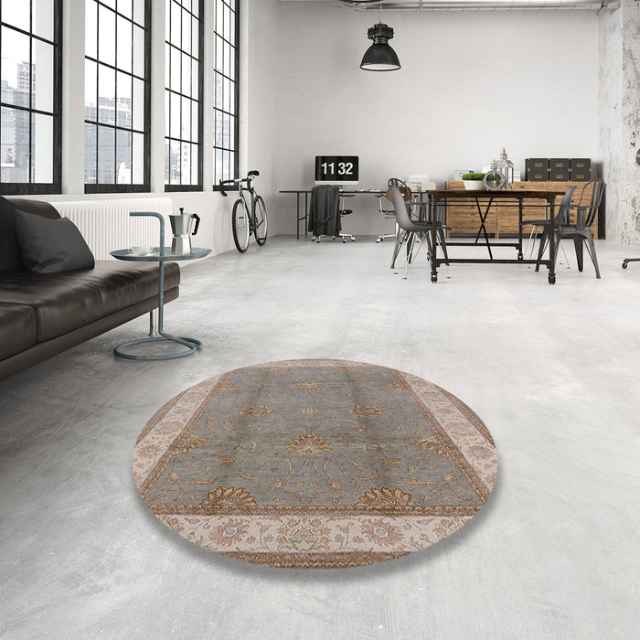 Round Mid-Century Modern Dark Almond Brown Oriental Rug in a Office, urb510