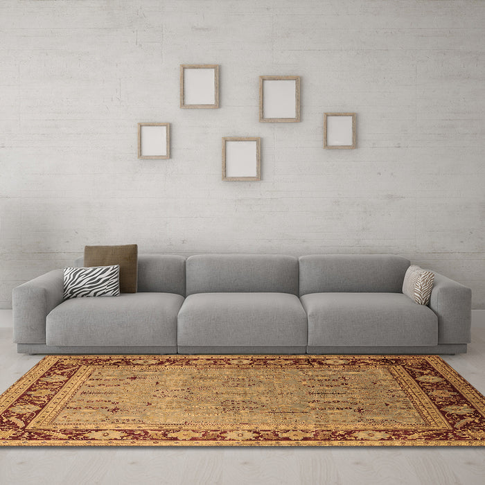 Machine Washable Oriental Brown Industrial Rug in a Living Room,, wshurb511brn