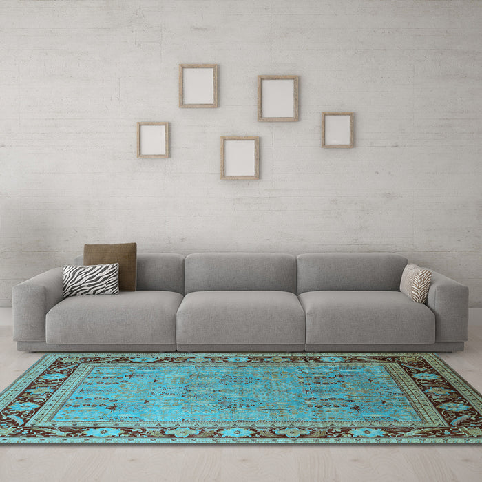 Machine Washable Oriental Light Blue Industrial Rug in a Living Room, wshurb511lblu