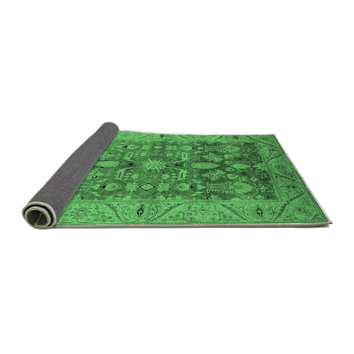 Sideview of Oriental Emerald Green Traditional Rug, urb521emgrn
