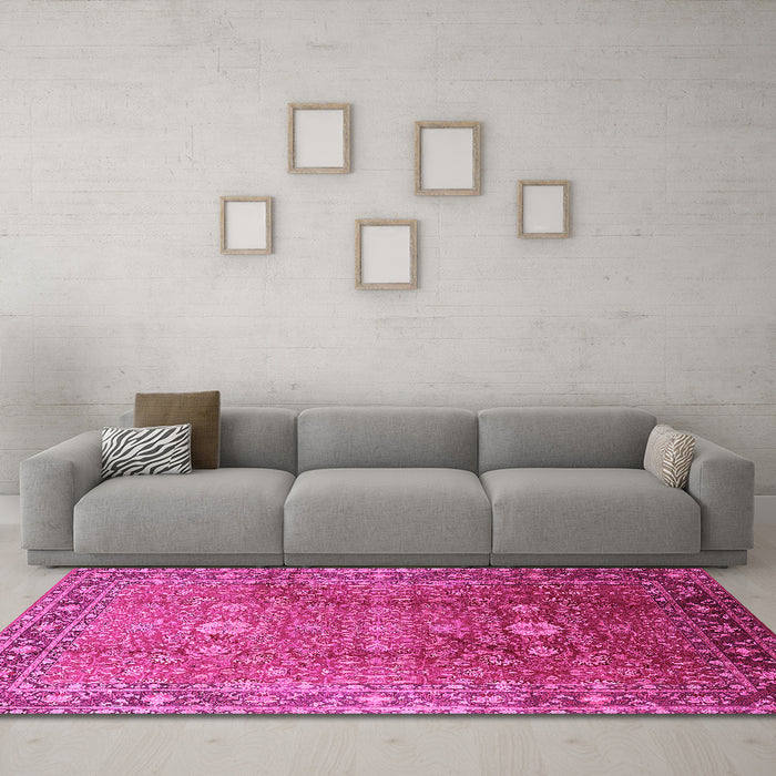 Machine Washable Oriental Pink Traditional Rug in a Living Room, wshurb522pnk