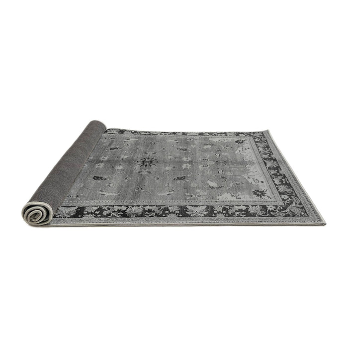 Sideview of Oriental Gray Traditional Rug, urb527gry