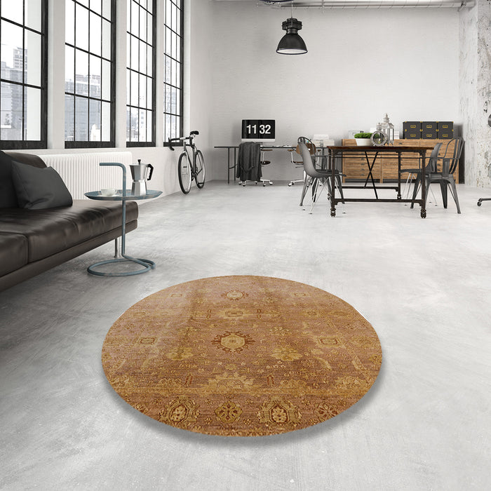 Round Mid-Century Modern Brown Sand Brown Oriental Rug in a Office, urb528