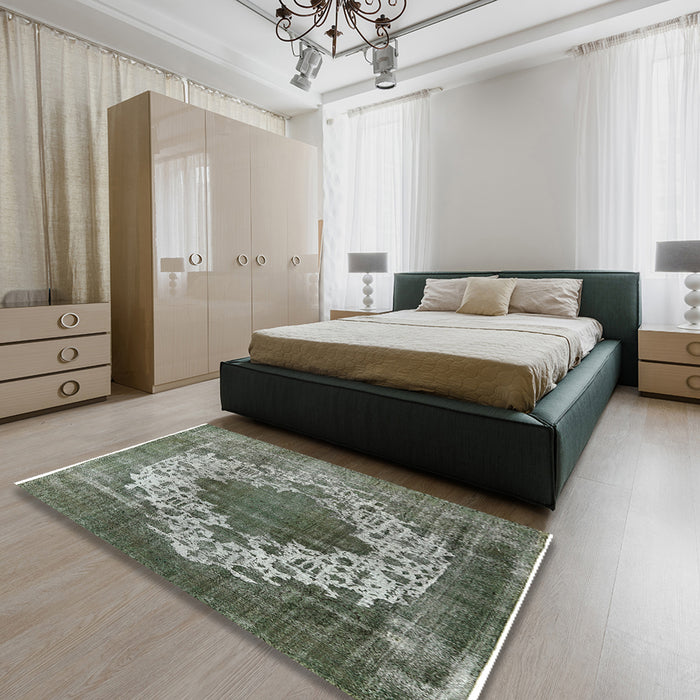 Mid-Century Modern Dark Sea Green Oriental Rug in a Bedroom, urb535