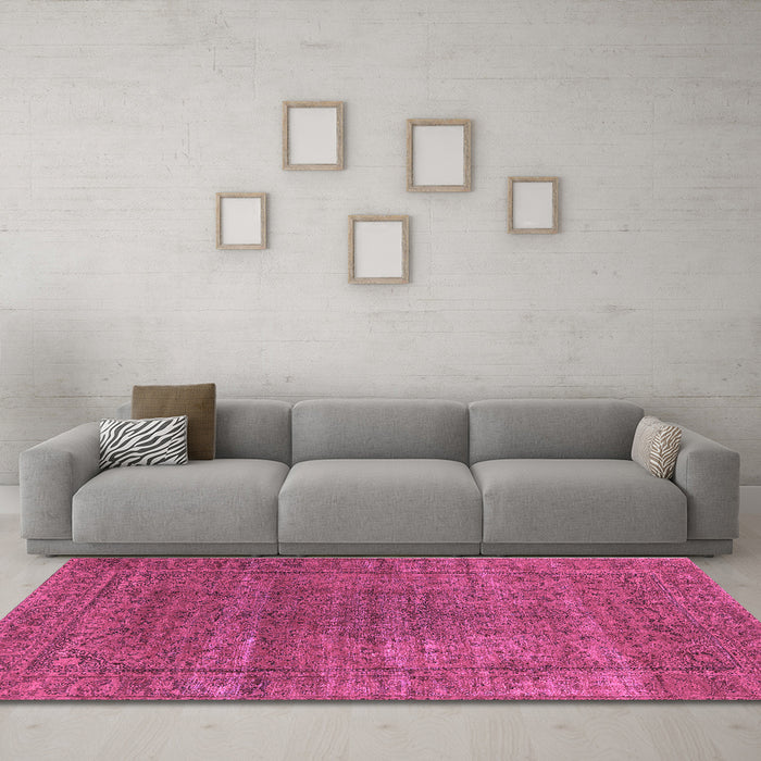 Machine Washable Oriental Purple Industrial Area Rugs in a Living Room, wshurb536pur