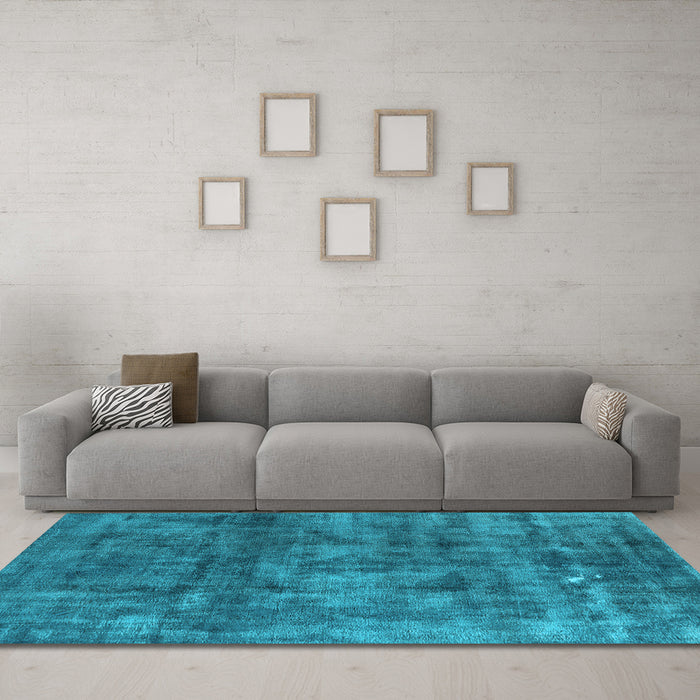 Machine Washable Oriental Light Blue Industrial Rug in a Living Room, wshurb537lblu
