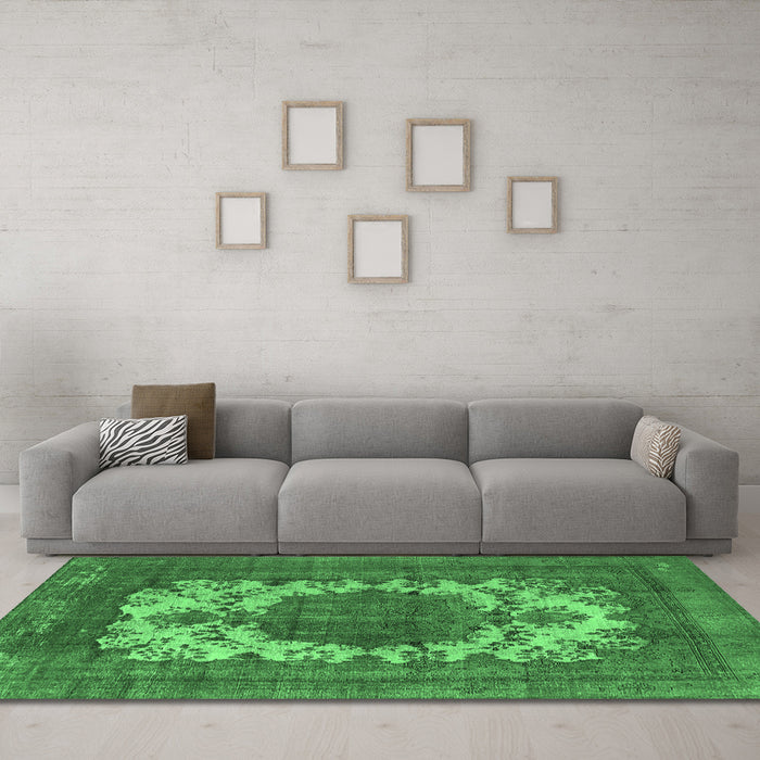 Machine Washable Oriental Emerald Green Industrial Area Rugs in a Living Room,, wshurb541emgrn