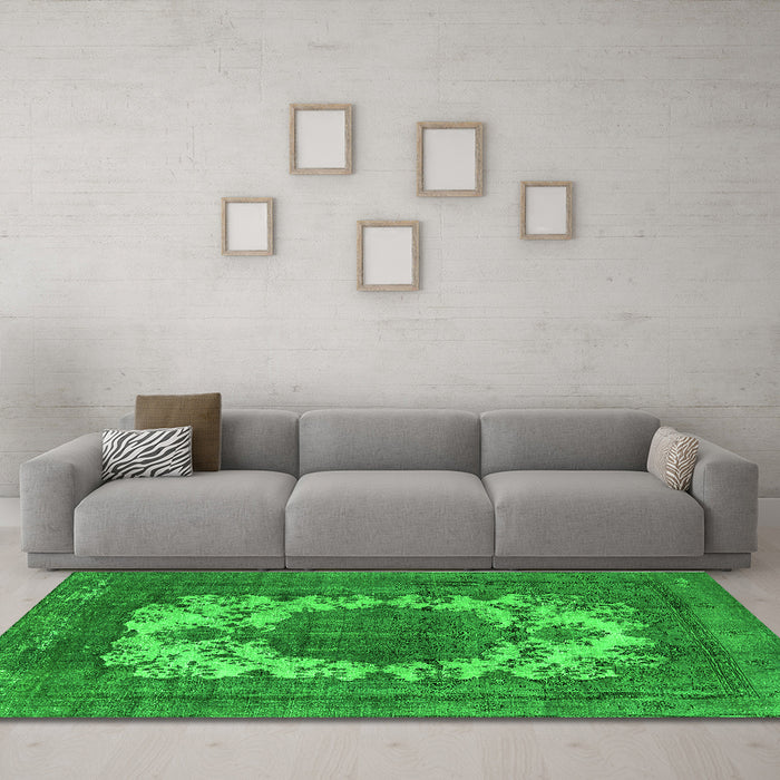 Machine Washable Oriental Green Industrial Area Rugs in a Living Room,, wshurb541grn