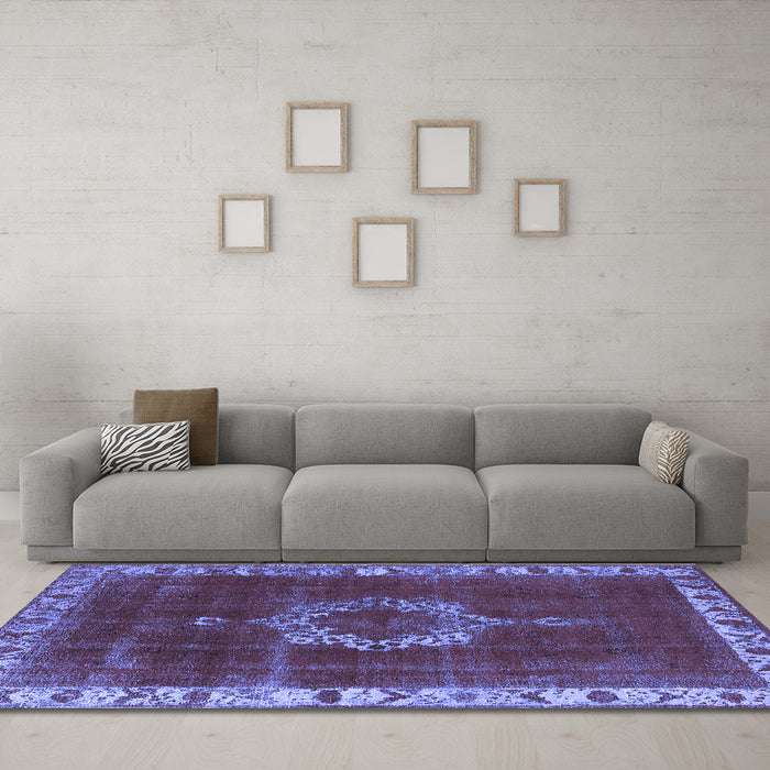 Machine Washable Oriental Blue Industrial Rug in a Living Room, wshurb543blu